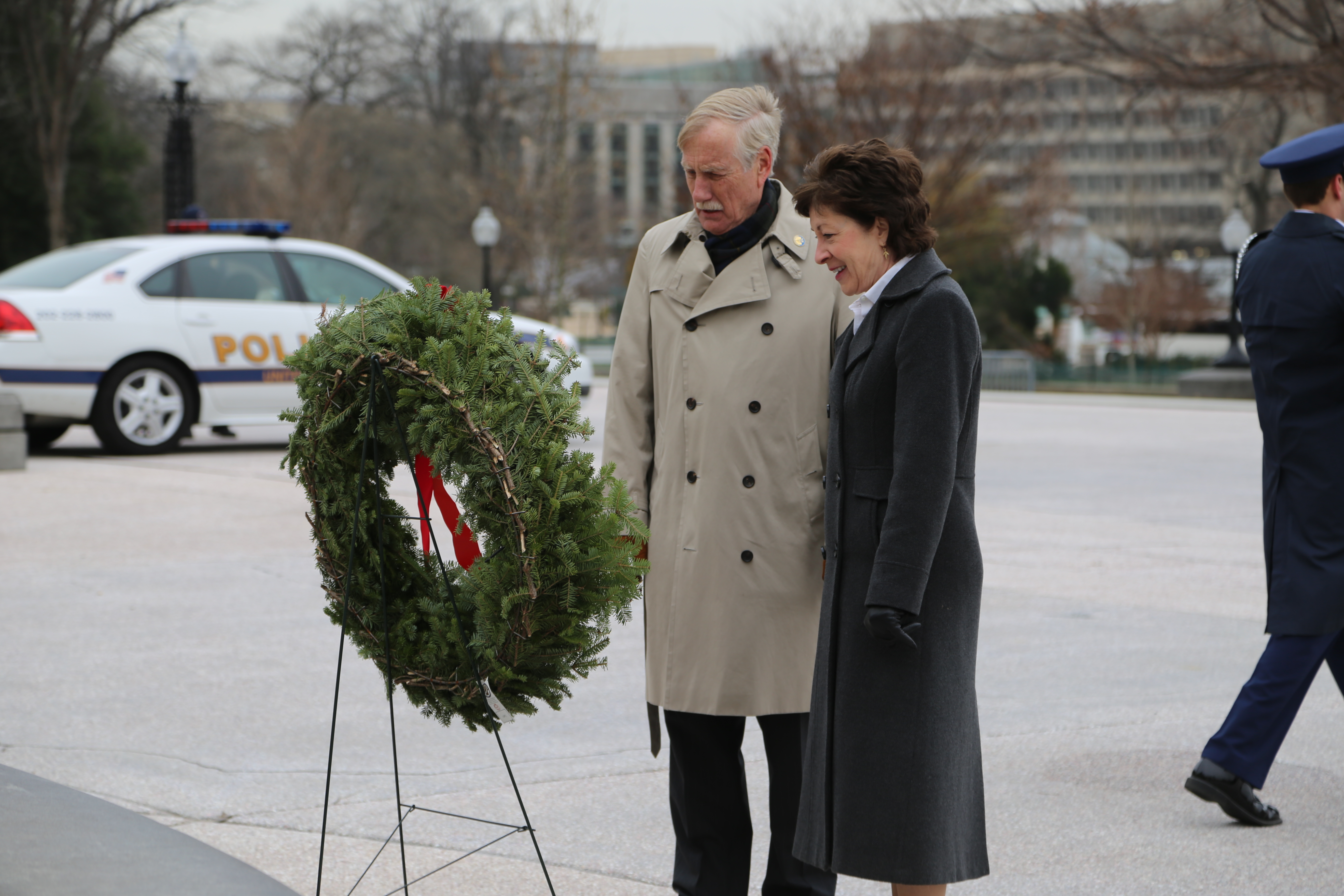 Collins, King Wreath Laying U.S. Capitol